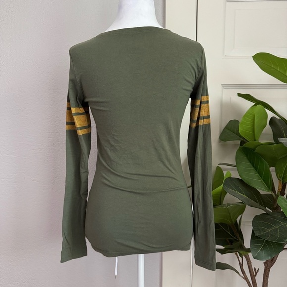 47 Green Bay Packers Long Sleeve Fitted Jersey - Picture 4 of 5